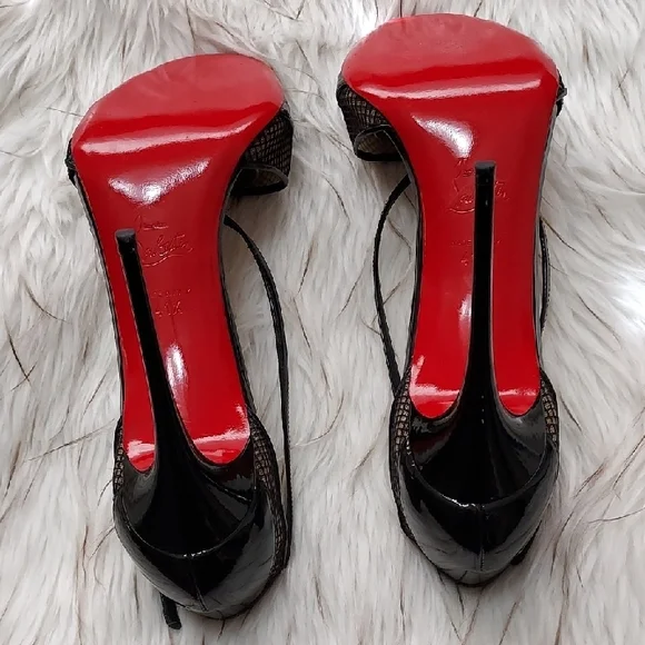 Black Patent Leather Stiletto Heels - Picture 7 of 8